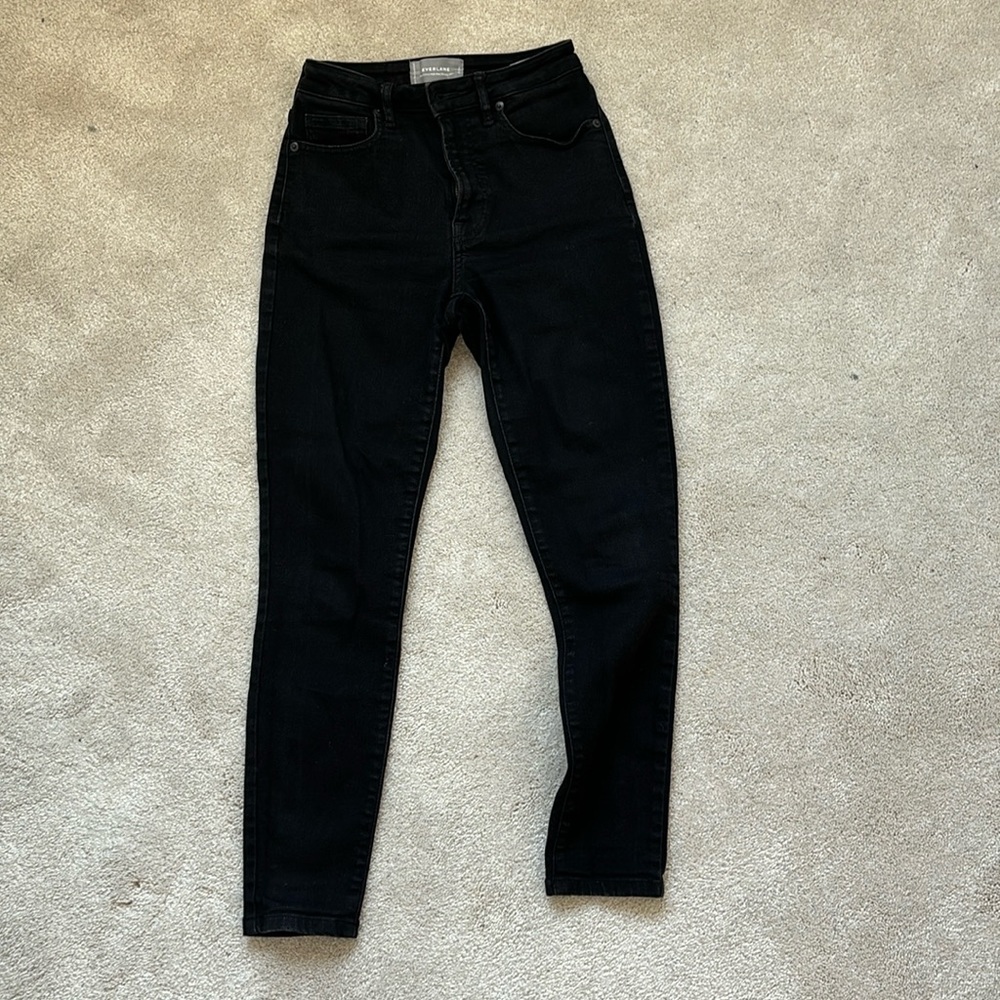 Everlane high rise skinny in classic black! 25 curvy crop/ankle